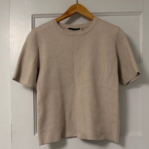 T Tahari Light Beige Short Sleeve Top